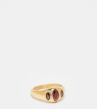 Neck On The Line Neck On The Line gold plated ruby stone ring