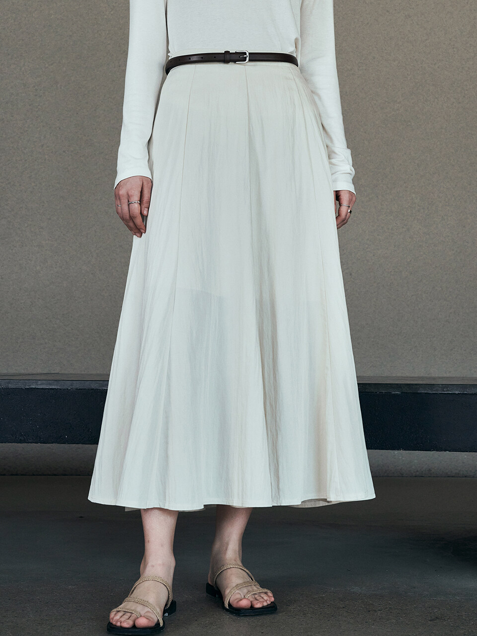 Neev Flare Maxi Long Skirt_Cream