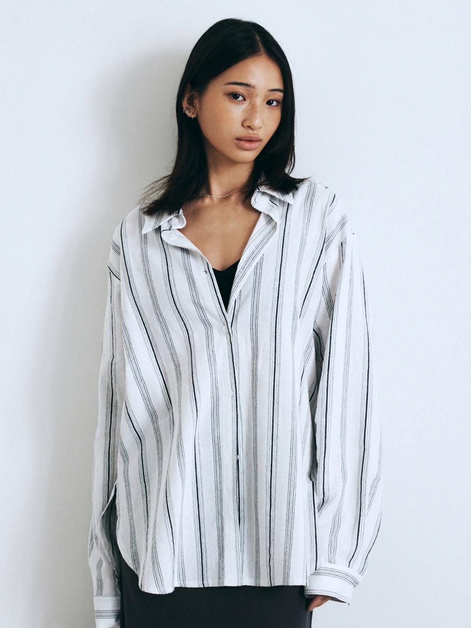 Neev Mid Stripe Over fit Shirts (Black)