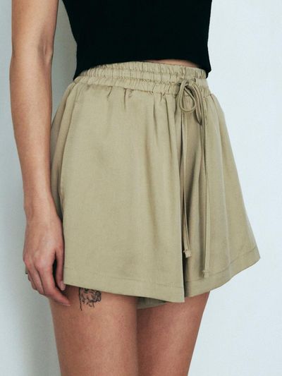 Neev Soft Tencel Flare Banding Shorts (Beige)