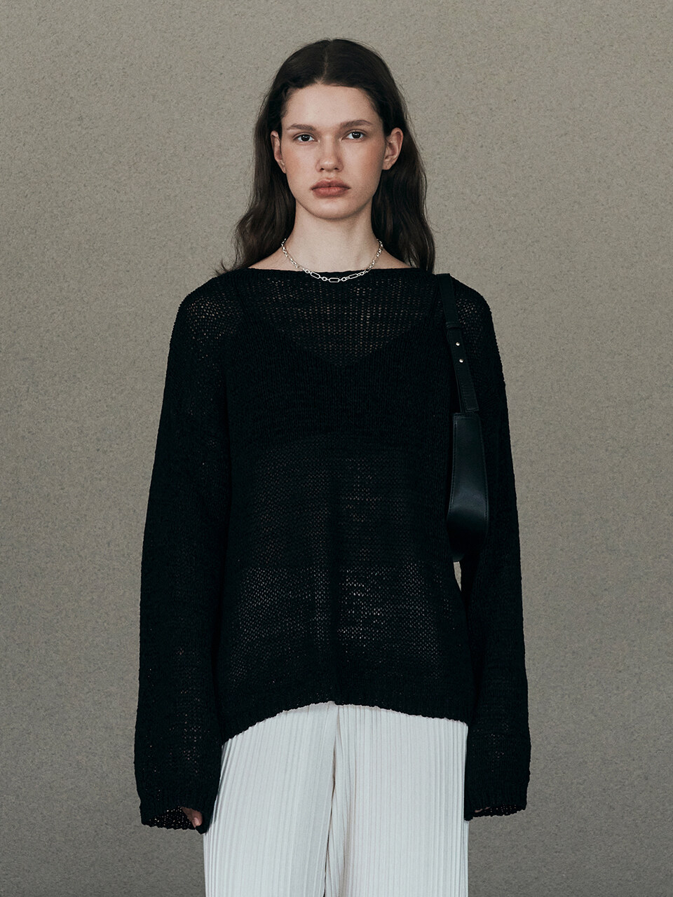 Neev Tape Boat Neck Over Fit Pullover_Black
