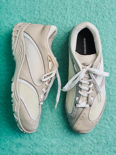 NEGATIVETHREE Asymmetry No.2 Sneakers [Ivory Grey]