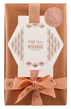 NEUHAUS NEUHAUS Father's Day Ballotin 18-Piece Chocolate Box 