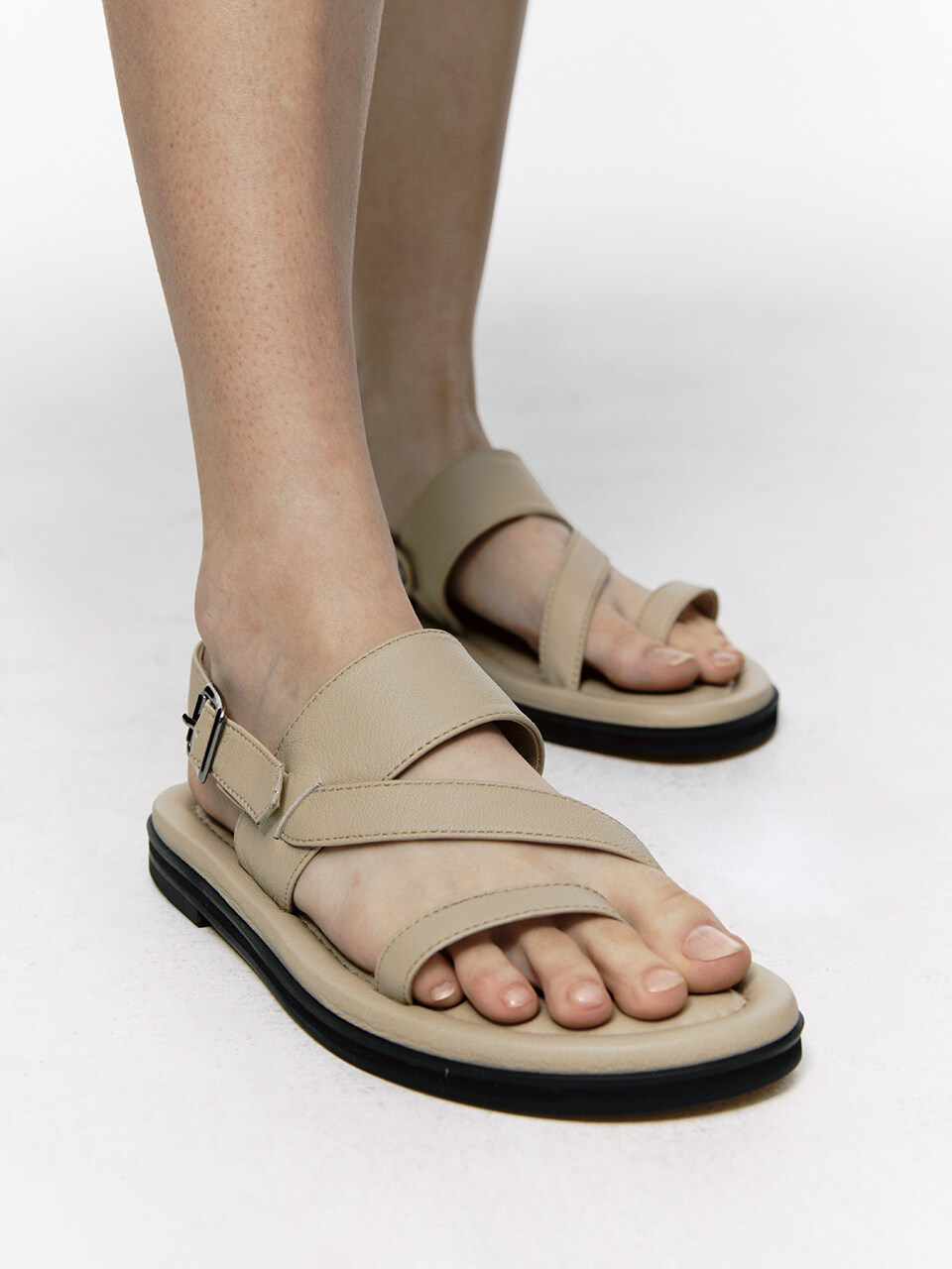 Neute 25mm Sergio Strap Sandal