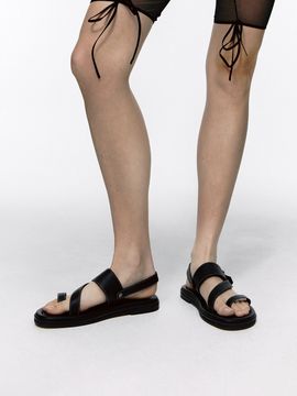 Neute 25mm Sergio Strap Sandal_Black