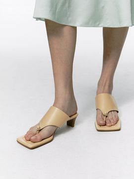 Neute 40mm Leon Heel Sandal_Beige