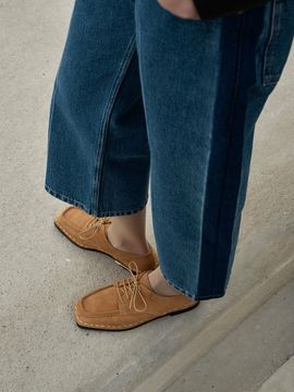Neute Taylor Suede Moc-toe Derby Shoes_Beige