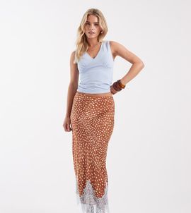 Never Fully Dressed Never Fully Dressed Petite Maeva satin maxi skirt with lace-trim hem in brown fawn print