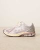 New Balance New Balance 1906 unisex sneakers in pink and multi detail - 3