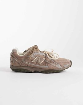 New Balance New Balance 204L suede sneakers in beige-Neutral