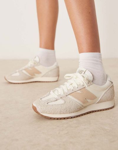 New Balance New Balance 471 sneakers in off - white and taupe