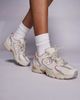 New Balance New Balance 530 sneakers in off white and coral - 4