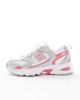 New Balance New Balance 530 sneakers in white and silver with pink detailing - 2