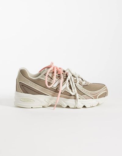 New Balance New Balance 740 sneakers in brown