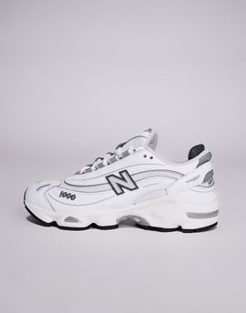 New Balance New Balance M1000 unisex sneakers in white