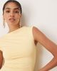 Nia Nia fraise one-shoulder slinky top in butter-Yellow - 3