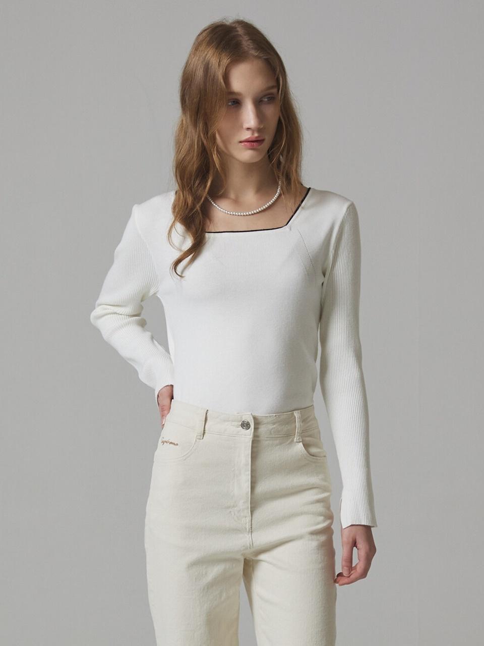 NICE CLAUP NICE CLAUP Coloring Square Neck Knitwear Top N233P