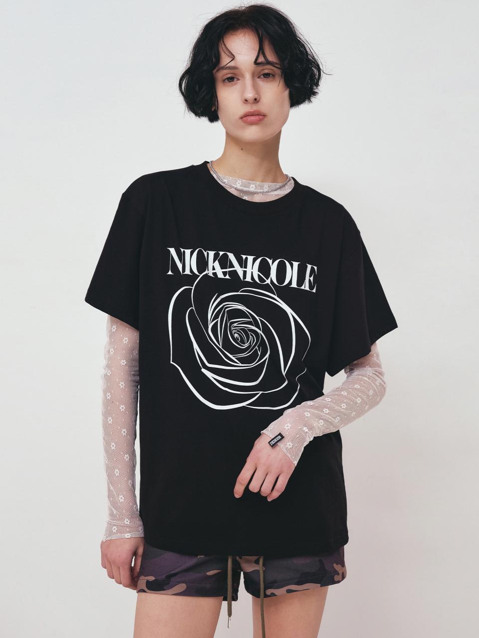 NICK&NICOLE BIG ROSE SLEEVE TOP [BLACK WHITE]