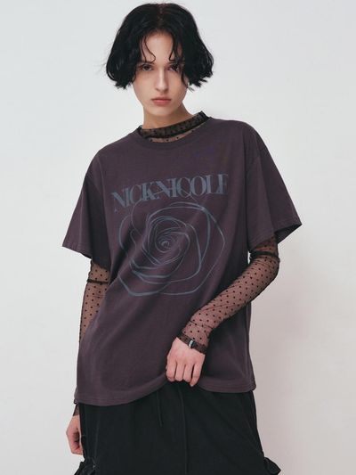 NICK&NICOLE BIG ROSE SLEEVE TOP [CHARCOAL]