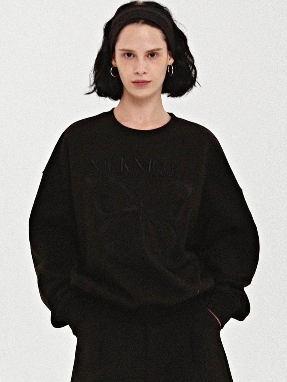 NICK&NICOLE Butterfly Embroidered Premium Sweatshirt [BLACK]