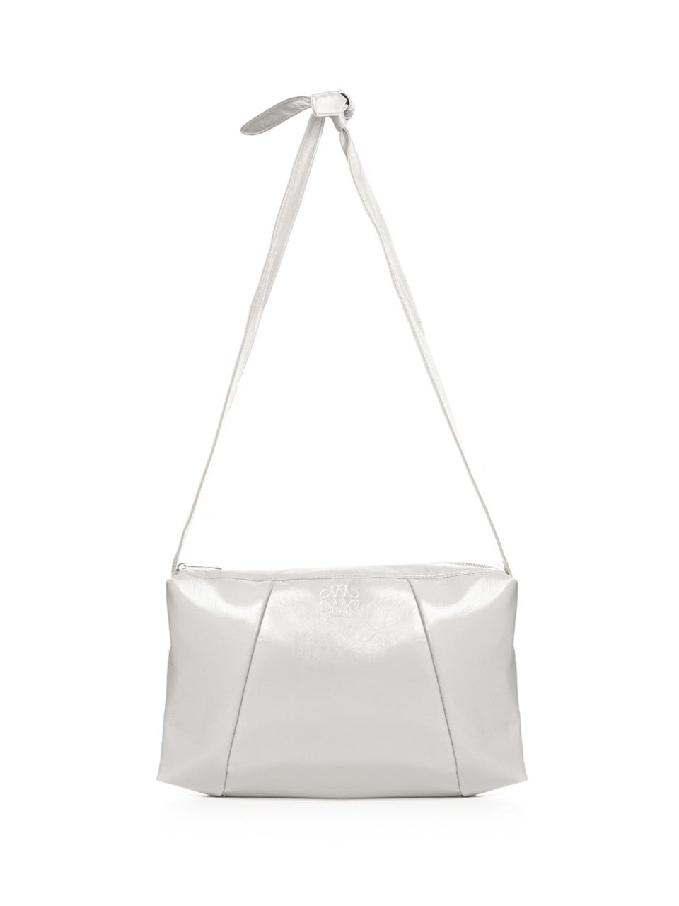 NICK&NICOLE Glossy Square Shoulder Bag [Light Gray]