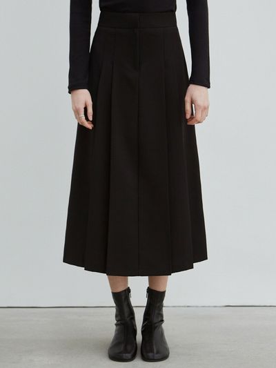 NICK&NICOLE Long Pleated Skirt _Black