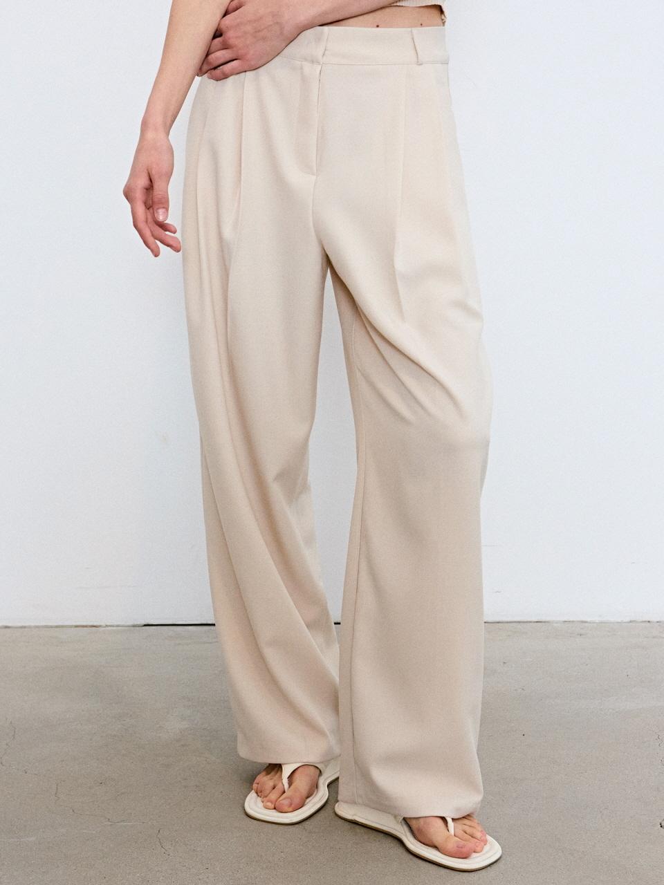 NICK&NICOLE Minimal Long Pintuck Slacks [Beige]