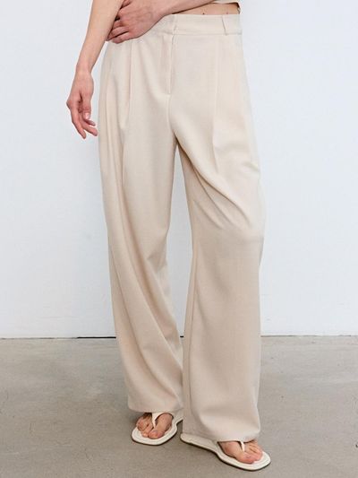 NICK&NICOLE Minimal Long Pintuck Slacks [Beige]
