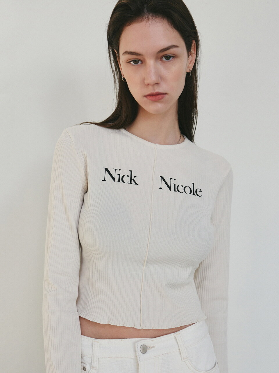 NICK&NICOLE Nicole Signature Slim Sweater_Cream