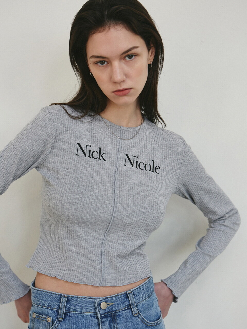 NICK&NICOLE Nicole Signature Slim Sweater_Gray