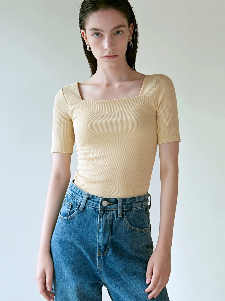 NICK&NICOLE SQUARE NECK SILM KNIT_YELLOW