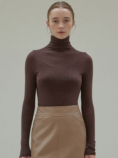 NICK&NICOLE Turtleneck Slim Knit Top (Brown)