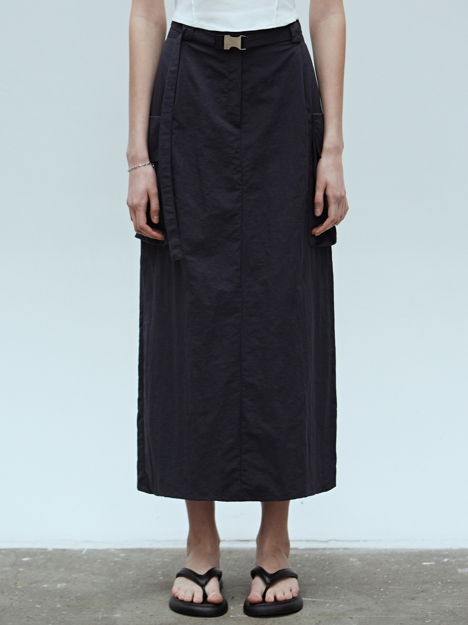 NICK&NICOLE Wind Cargo Belt Skirt_Charcoal