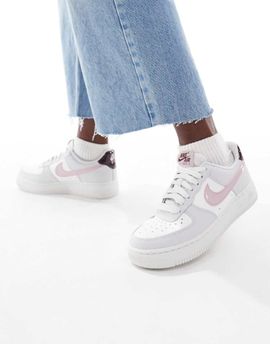 Nike Nike Air Force 1 '07 sneakers in gray and pink
