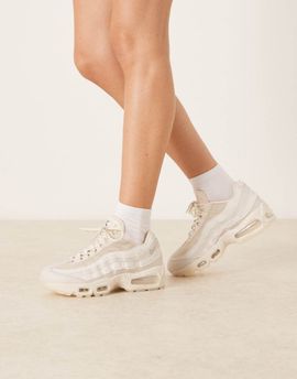 Nike Nike Air Max 95 sneakers in beige and white-Neutral