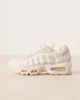 Nike Nike Air Max 95 sneakers in beige and white-Neutral - 2