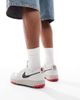 Nike Nike C1ty sneakers in light gray and black - 3