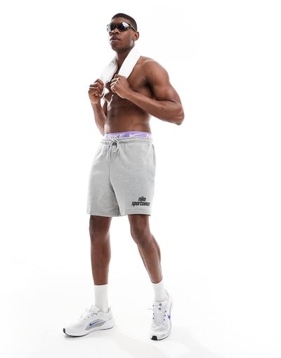 Nike Nike Club French Terry shorts with logo in gray