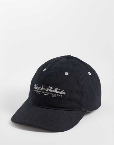Nike Nike Club soccer cap in black-Multi