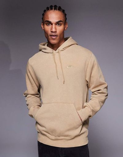 Nike Nike Club Wash hoodie in beige-Neutral