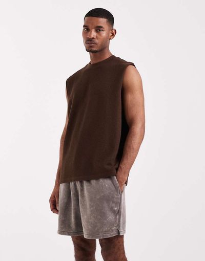 Nike Nike Club Wash shorts in gray