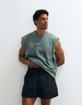 Nike Nike Dri-FIT woven 5 inch shorts in black