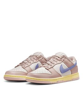 Nike Nike Dunk Low sneakers in pink and purple