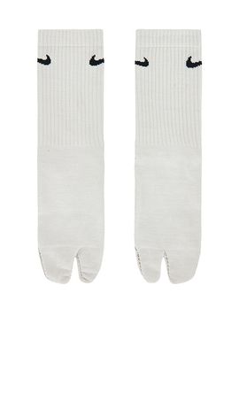 Nike Nike Everyday Plus Lightweight Crew Tabi Sock