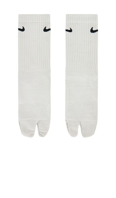 Nike Nike Everyday Plus Lightweight Crew Tabi Sock