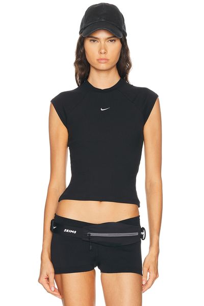 Nike Nsw Chill Knit Rib Short Sleeve Top