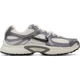 Nike Nike Off-White & Gray V5 RNR Sneakers
