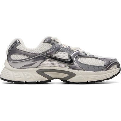 Nike Nike Off-White & Gray V5 RNR Sneakers