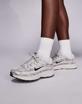 Nike Nike P-6000 SE sneakers in white croc print-Multi