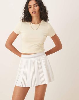 Nike Nike pleated tennis skirt in white